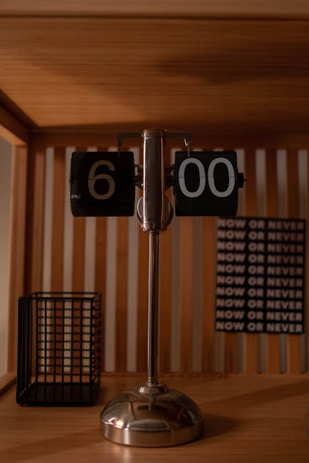 Vintage flip clock set at 6:00 representing timely support